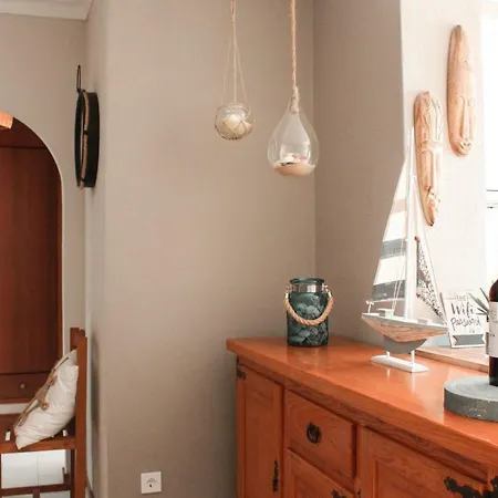 Lovely Oceanview Beach House